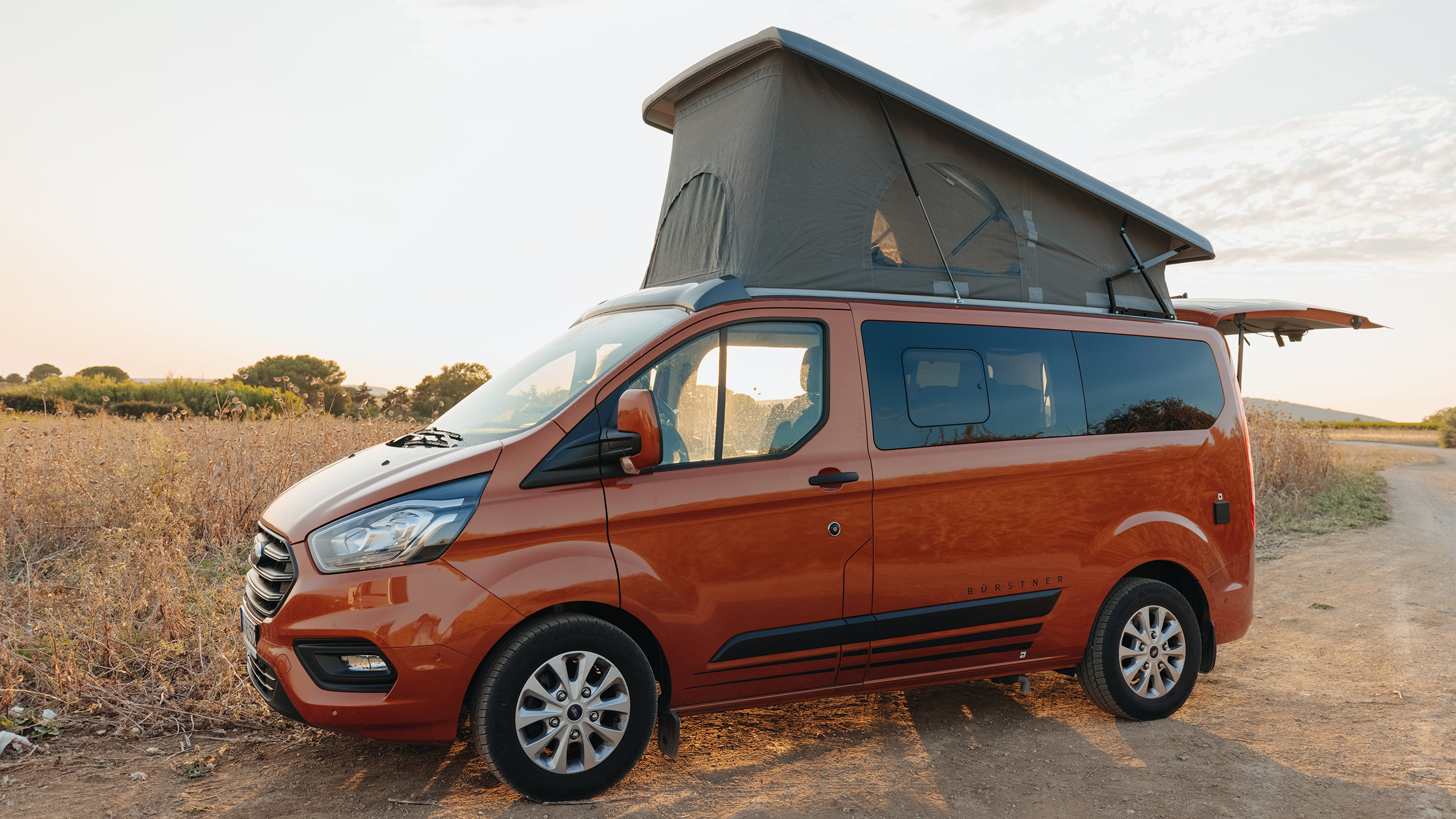 FORD Y HYMER FIRMA UN ACUERDO ESTRATÉGICO PARA PRODUCIR AUTOCARAVANAS